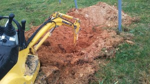 ユンボ試し掘り